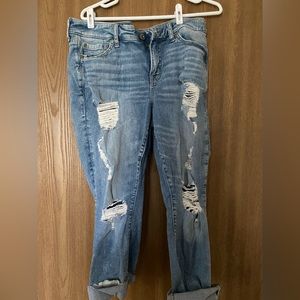 Torrid ripped cropped boyfriend jeans. Size 12 Short.